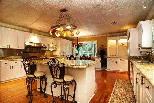 State of art gourmet kitchen