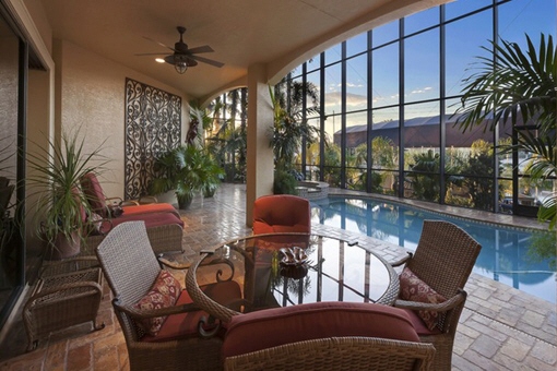 Faszinierende Terrasse mit Pool in Fort Myers